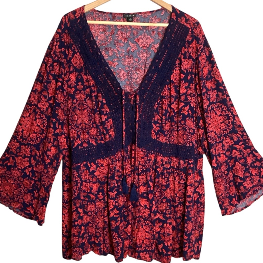 Torrid Lace Up Baby Doll Floral Crinkle Gauze Crochet Boho Long Sleeve Top